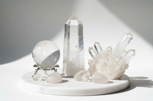 Clear Quartz: The Master Healer Crystal Complete Guide - Nicole's ritual universe