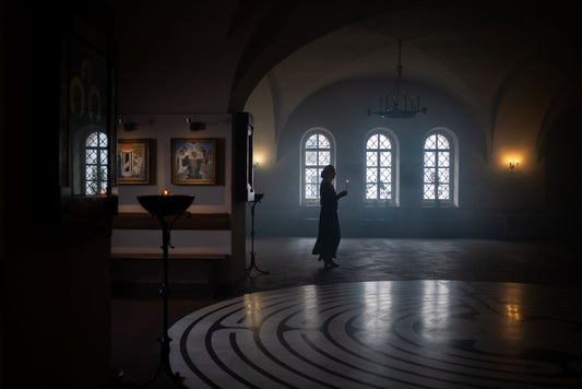Why Lithuanian Folk Healing Still Worked Alongside the Church