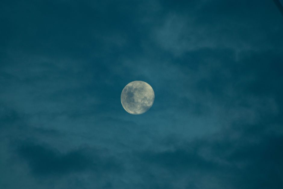Journaling Prompts for a Full Moon Release Ritual