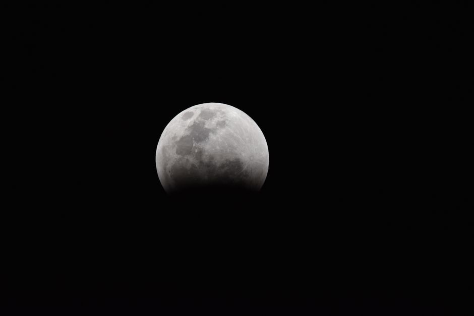 The Eclipse Ritual Misconception: Why Most People Get the Timing Wrong