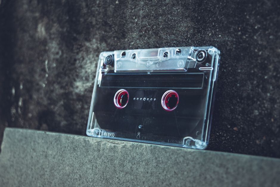 Manifestation Audio vs Workbook: Which Format Delivers Faster Results?