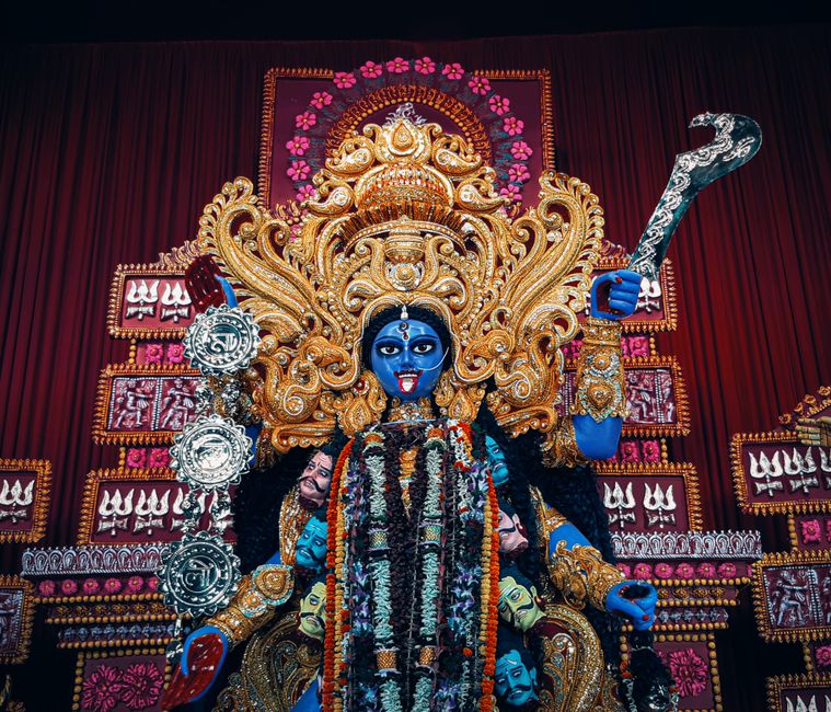 How Did Kali's Ritual Objects Shape the Rituals Themselves?