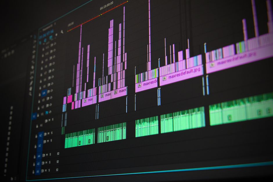 The Sacred Union Soundtrack: Choosing Audio Tools to Harmonize Partnership Energy