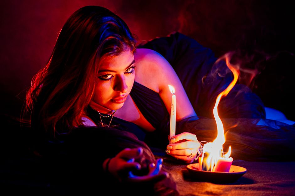 Fire Scrying: Debunking the Myths Behind Flame Gazing