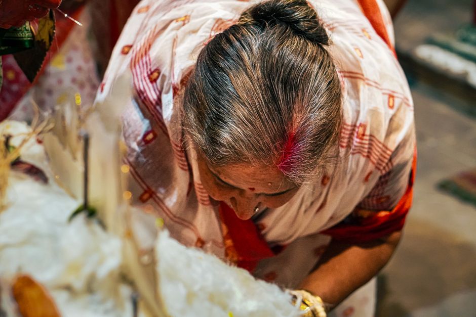 Divination Across Cultures: A Respectful Guide to Global Traditions