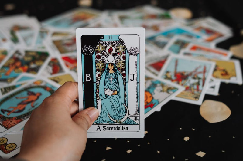 Tarot Journaling vs. Digital Tracking: Which Strengthens Intuitive Recall Better?
