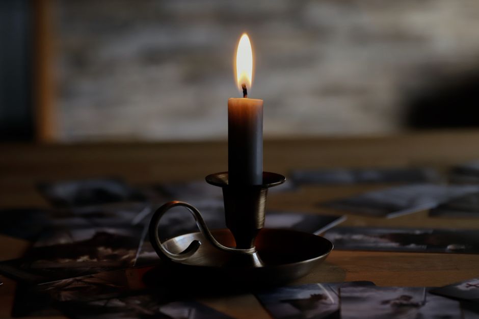 How to Choose Between a Tarot Workbook, Printable Prompt Set, and Ambience Audio