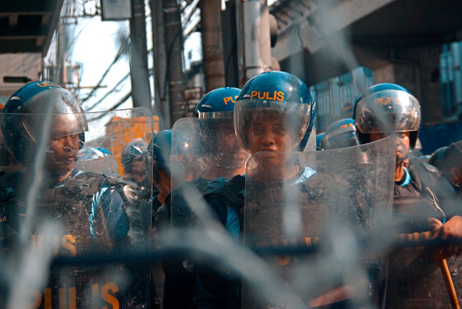 Aura Protection for Crowded Days: What Actually Helps When You Can't Shield in Private