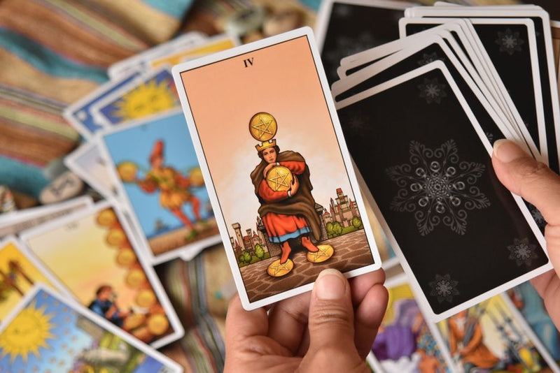 Best Tarot Decks for Beginners: A Buying Guide for Spiritual Seekers