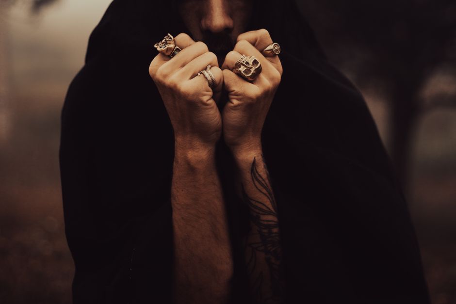Who Actually Cast Sigils? The Role of the Ritual Specialist in Sigil Magic