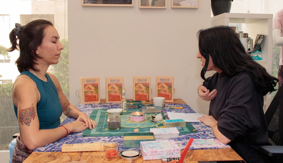 Replaying the Conversation: How Divination Can Slow the Loop