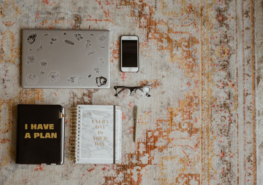 When Every Freelance Gig Feels Like Scarcity, Try an I Ching Practice for Clearer Choices