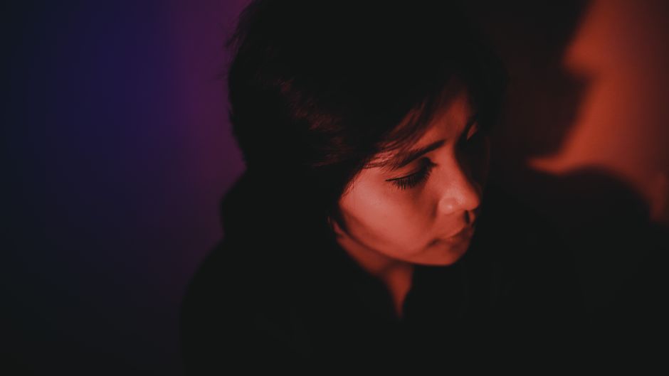 Why Does Dark Feminine Shadow Work Feel Surface-Level? A Psychological Guide to Depth