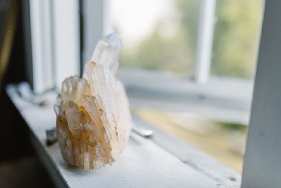 Why Feng Shui Practitioners Disagree About the Same Room