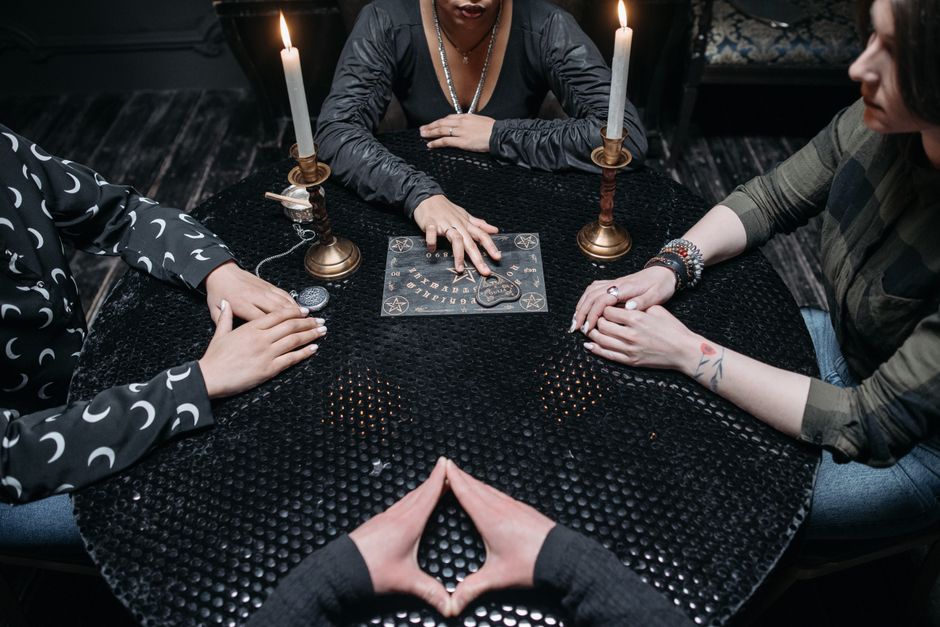 Best Divination Tools for Spirit Seekers: Complete Buying Guide