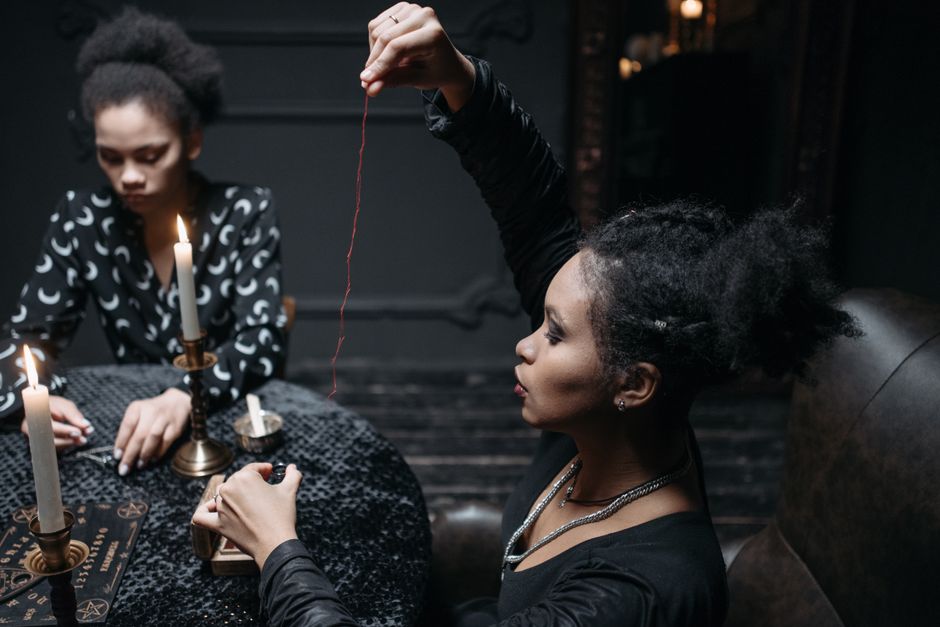 When Thread Magic Meets the Gods: Why Deities and Spirits Rarely Belong to the Knot