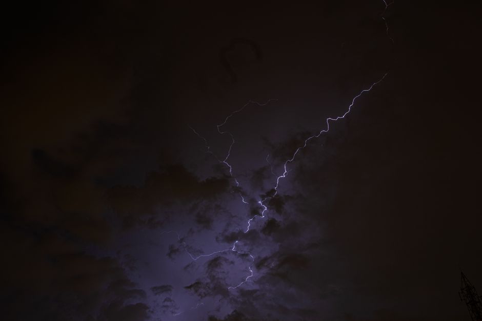 Do Storm Deities Belong to the Dead? Ancestral Remembrance in Thunder Veneration