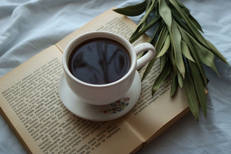 What to Do With Leftover Tea Leaves and Coffee Grounds After a Reading