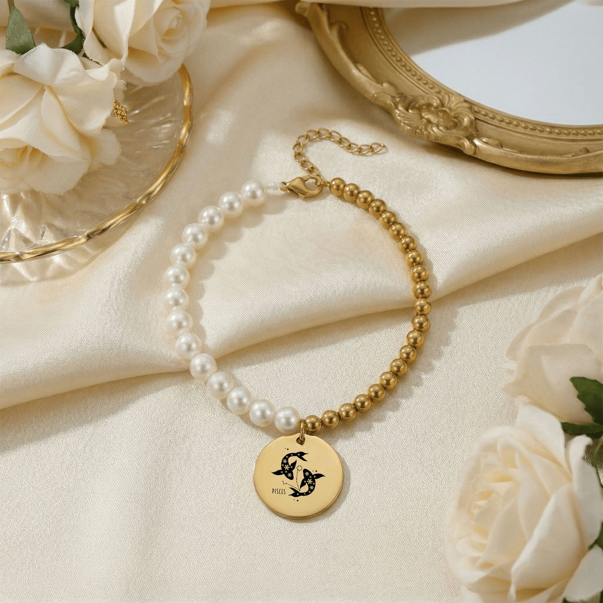 Pisces Premium Pearl & Gold Coin Bracelet: Mother of Pearl