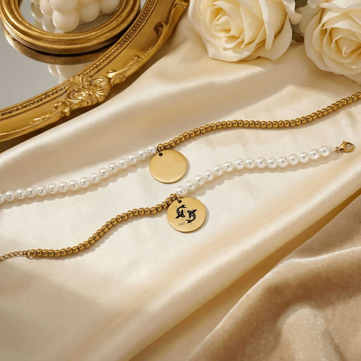 Pisces Premium Pearl & Gold Coin Bracelet: Mother of Pearl